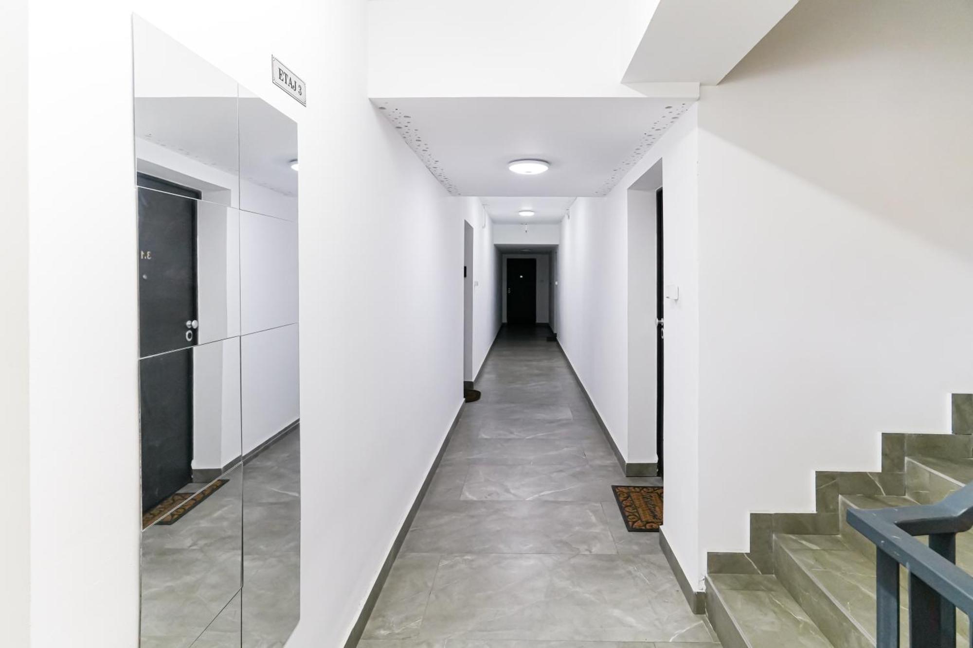 Maria - Modern With Parking And Workspace Appartement