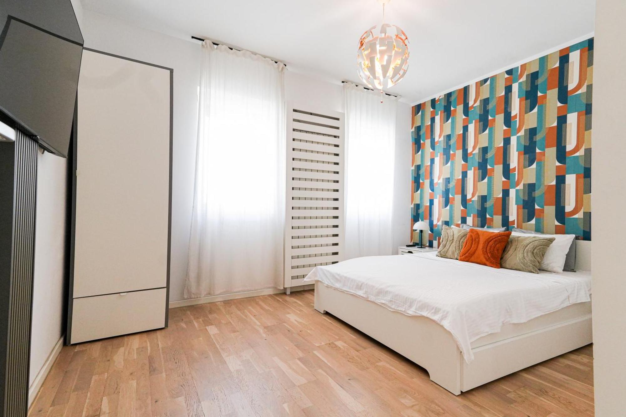 Maria - Modern With Parking And Workspace Apartment *